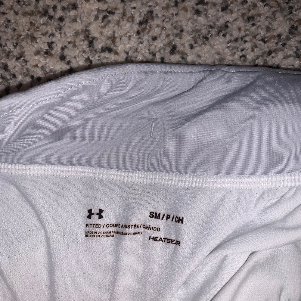 Under Armour Shorts - Picture 6 of 7
